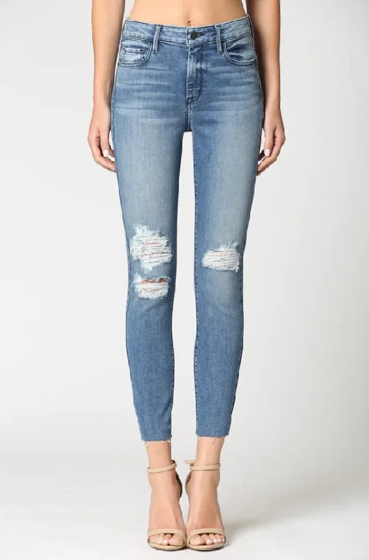 Hidden Medium Wash Amelia Skinny