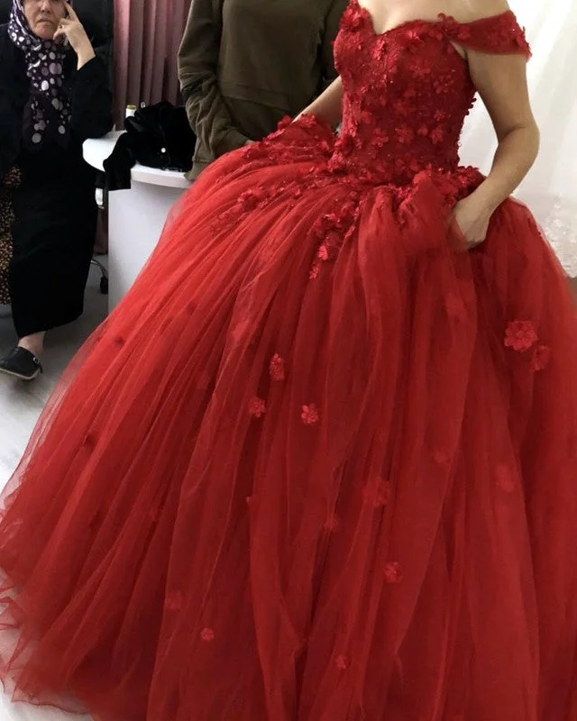 Red Quinceanera Dresses Off The Shoulder Ball Gown With 3D Flowers Mermaid Style Gown