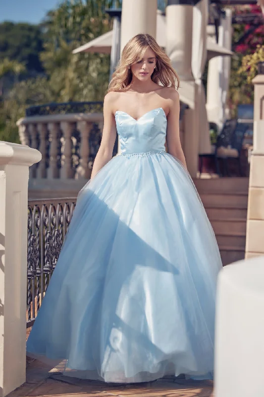 **Enchanting A-Line Prom Gown: Shimmering Elegance for Your Special Night** Trendy unclassified dresses